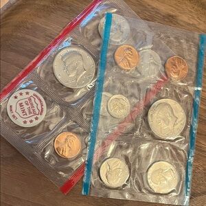 1972 Uncirculated US Mint Coin Set, 11 Coins & Original Government Packaging